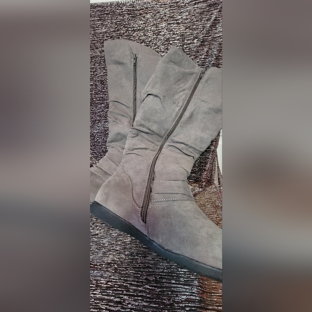 Women's WIDE FIT Sasha Tall Boot - gray | CLOUDWALKERS size 9